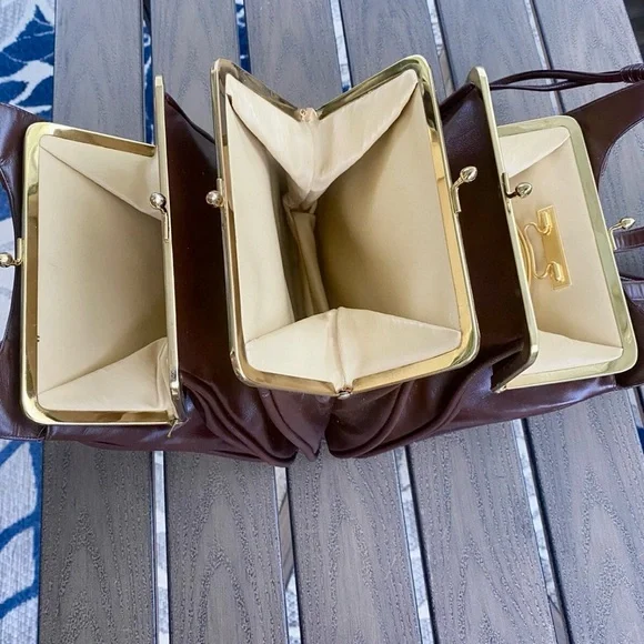 Lou Taylor Italian Vintage Triple Clasp handbag with mirror - Picture 5 of 6